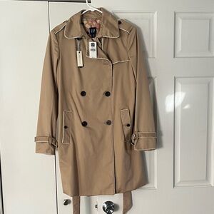 GAP Women's Classic Beige Trench Coat